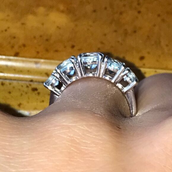 Natural Sky Blue Topaz Sterling Silver Ring Size 6 - Picture 2 of 8